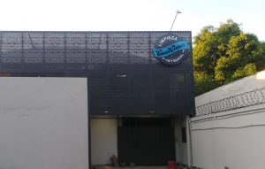 Carteles corporeos fabricacion en paraguay