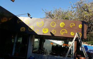 Cartel ploteado en chapa
