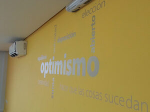 Pared ploteado decoración
