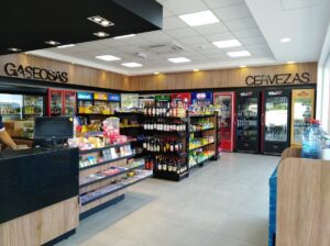 cateles y letreros para interior