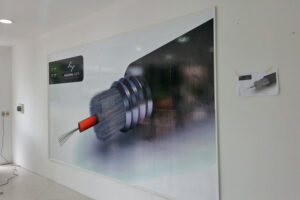decorado de oficinas en adhesivo vinilo